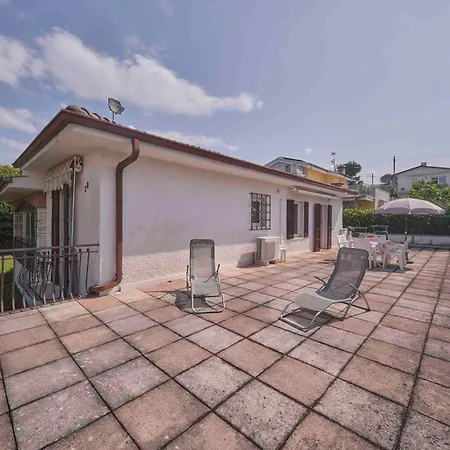 Arcobaleno Mit Seeblick Holiday home Bardolino